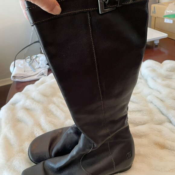 boots - Picture 4 of 5